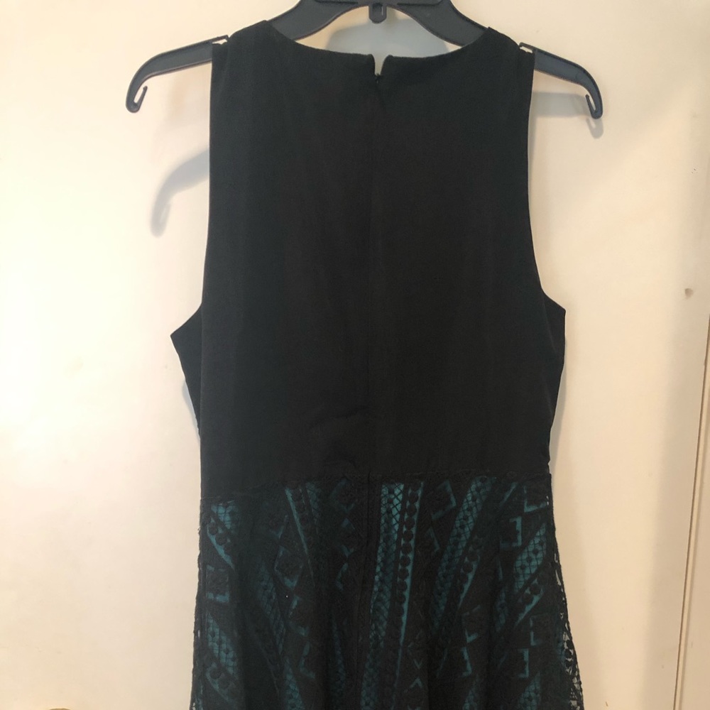 Teal and black elegant sleeveless dress